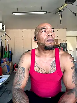 Snapshot of athephenomenal1 chatting on September 17, 2025, 12:23 am athephenomenal1 online show from September 17, 2025, 12:23 am