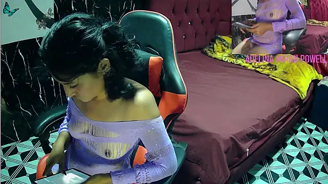 Snapshot of AdelinaMiran90 chatting on January 19, 2025, 3:29 am AdelinaMiran90 online show from January 19, 2025, 3:29 am