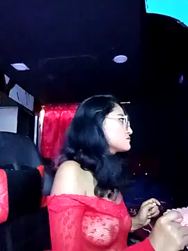 Snapshot of AdelinaMiran90 chatting on October 23, 2025, 9:02 pm AdelinaMiran90 online show from October 23, 2025, 9:02 pm