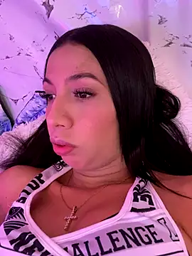 Lina10 online show from November 25, 2025, 10:32 pm