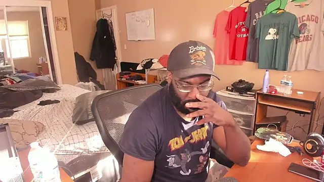 MrChuckDailyXXX online show from October 23, 2025, 2:27 pm