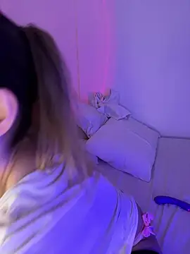  nobara   online show from December 14, 2025, 4:40 am