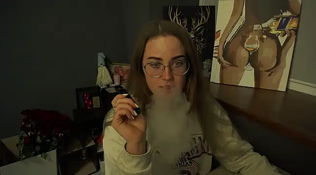 luxie milady online show from February 19, 2025, 1:39 pm