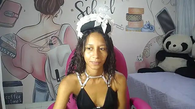 EMMA SWEETT1 online show from September 27, 2025, 6:24 pm