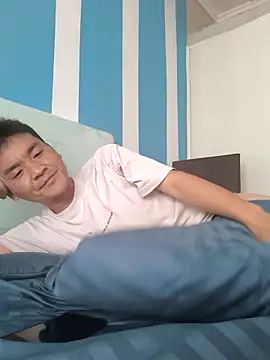 Snapshot of kisstoyousoon2024 chatting on March 12, 2025, 1:30 pm kisstoyousoon2024 online show from March 12, 2025, 1:30 pm