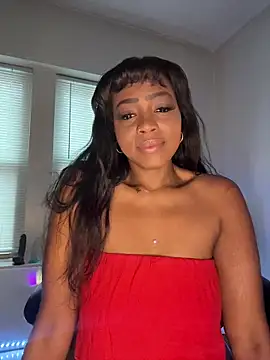 Snapshot of Blazerina chatting on February 3, 2026, 9:42 pm Blazerina online show from February 3, 2026, 9:42 pm