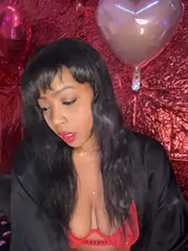 Snapshot of Blazerina chatting on February 13, 2026, 12:06 am Blazerina online show from February 13, 2026, 12:06 am