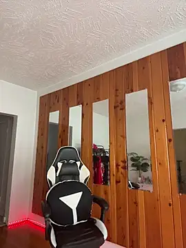 Snapshot of Blazerina chatting on March 3, 2026, 4:35 pm Blazerina online show from March 3, 2026, 4:35 pm