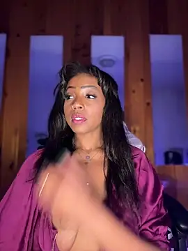 Blazerina online show from April 12, 2026, 9:47 am