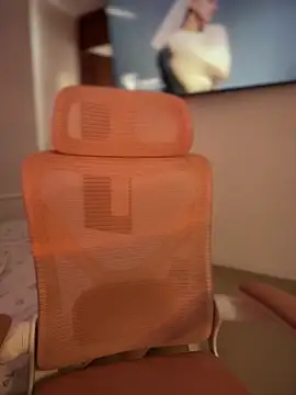 veronicaapink online show from November 7, 2025, 8:53 pm