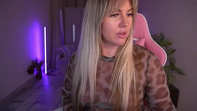 KiraCandyS online show from January 27, 2025, 12:43 am