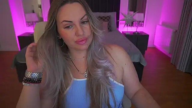 KiraCandyS online show from March 20, 2026, 9:19 pm