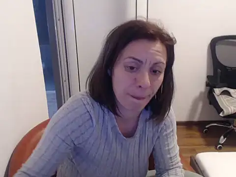 Emmatoo online show from March 16, 2026, 8:24 pm