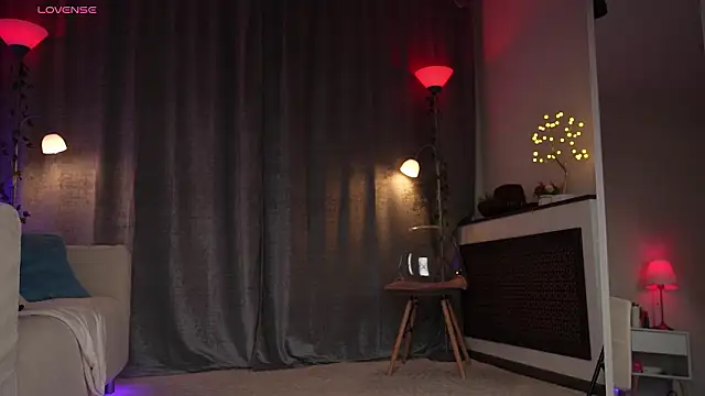 Snapshot of Amely_Young chatting on February 22, 2026, 3:07 am Amely Young online show from February 22, 2026, 3:07 am