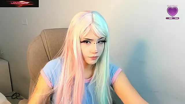Snapshot of celestica_rose chatting on December 7, 2024, 8:00 am celestica rose online show from December 7, 2024, 8:00 am