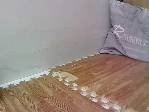 -SingleMom- online show from September 22, 2025, 4:03 am