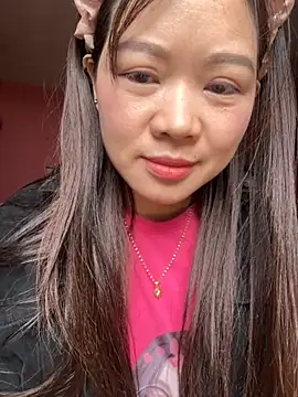 Hellen 111 online show from October 17, 2025, 2:04 am