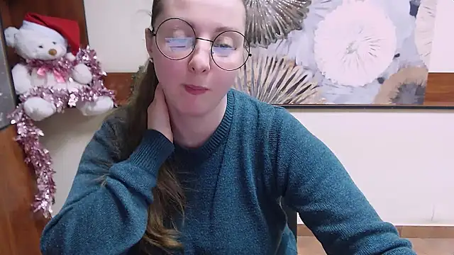  Annabelle Lee online show from December 17, 2024, 10:44 am
