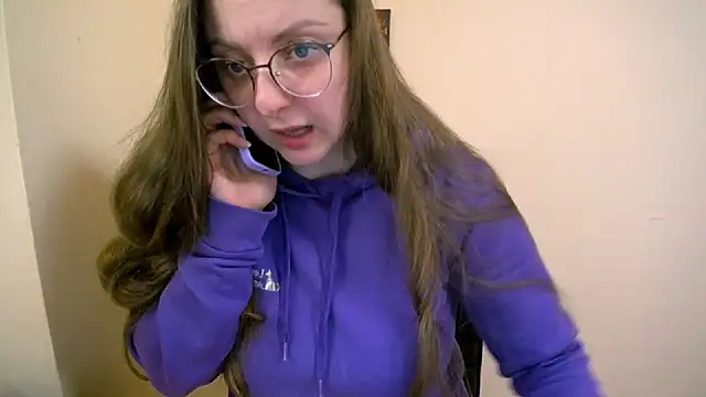 Snapshot of _Annabelle_Lee chatting on February 7, 2025, 8:01 am Annabelle Lee online show from February 7, 2025, 8:01 am