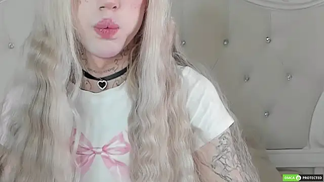 Joy Barker online show from November 24, 2025, 3:39 am