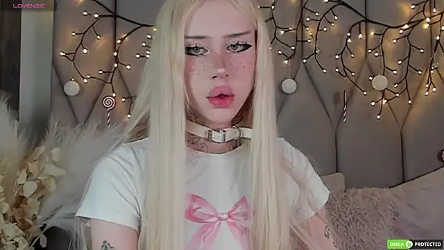 Joy Barker online show from December 22, 2025, 3:25 am