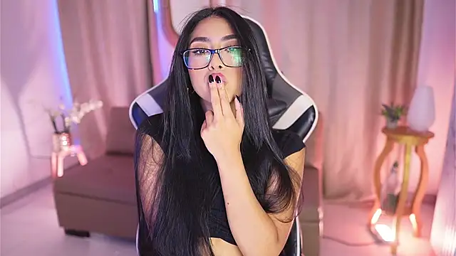 Sara albrecht online show from January 13, 2025, 3:58 pm