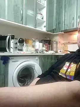 lobito1997 online show from February 26, 2026, 2:21 am