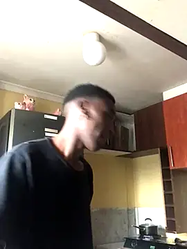 Snapshot of SmallGoodNut chatting on November 9, 2025, 6:23 am SmallGoodNut online show from November 9, 2025, 6:23 am