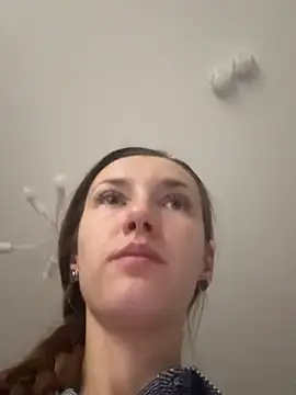 KateRedgar online show from March 19, 2026, 1:59 pm