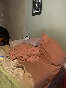 Moorella1 online show from December 1, 2025, 7:19 pm