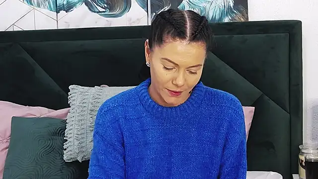 tanyagrey online show from January 13, 2025, 8:26 am