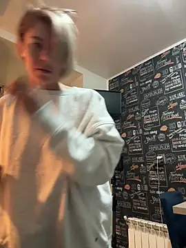 tanyagrey online show from October 31, 2025, 6:47 am