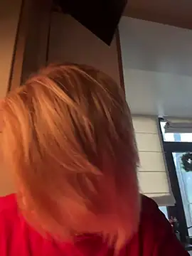 tanyagrey online show from December 17, 2025, 6:41 am