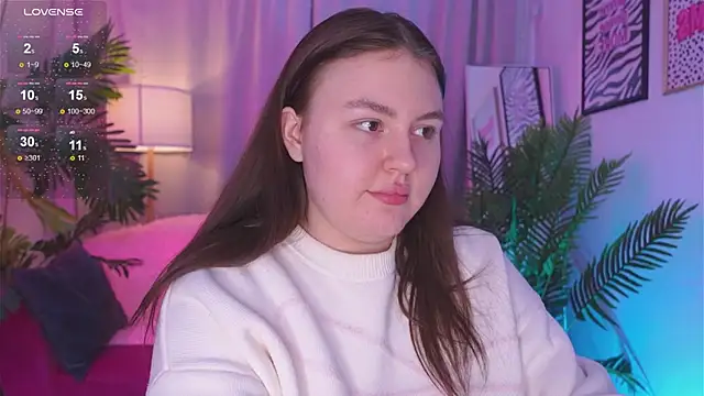 Mia  Peach online show from March 22, 2025, 2:47 pm