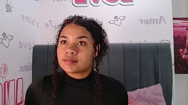 KittyBrookex online show from December 18, 2025, 2:34 pm