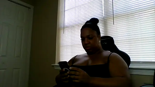 Badgirlbrittt online show from September 26, 2025, 3:05 pm