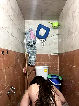 Marewa12 online show from December 21, 2025, 1:51 pm