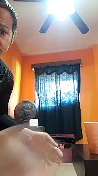 miicheele32 online show from January 25, 2025, 6:02 pm