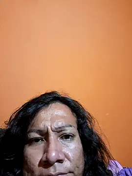 miicheele32 online show from October 1, 2025, 7:14 am