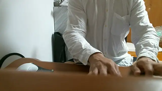 Snapshot of Stellan_0412 chatting on June 3, 2026, 4:01 pm Stellan 0412 online show from June 3, 2026, 4:01 pm