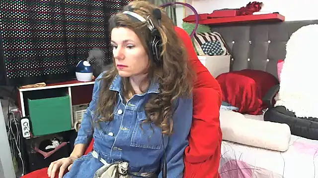 kellyterapy online show from February 17, 2025, 1:58 am