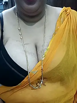 ashikaa r online show from December 3, 2025, 1:09 pm