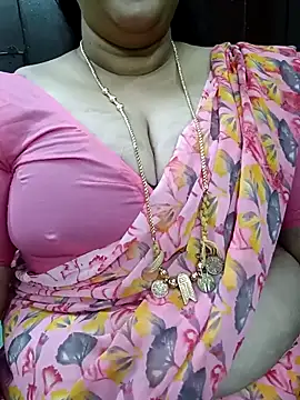 ashikaa r online show from February 19, 2026, 9:44 pm