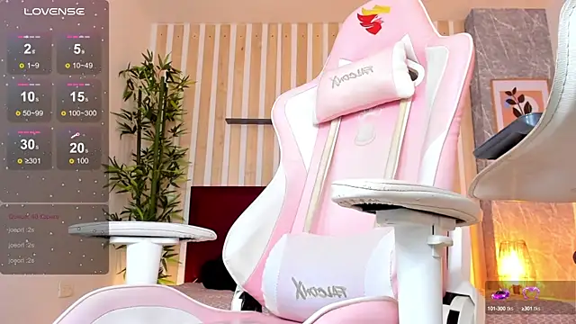 Snapshot of miah_connor chatting on February 11, 2025, 5:47 am miah connor online show from February 11, 2025, 5:47 am