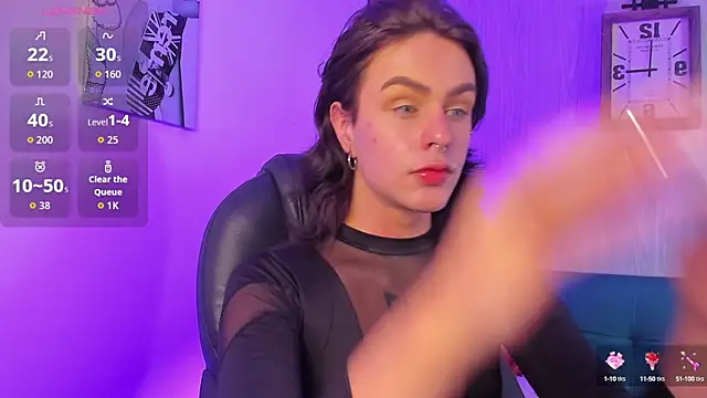 Snapshot of miah_connor chatting on September 24, 2025, 8:01 pm miah connor online show from September 24, 2025, 8:01 pm