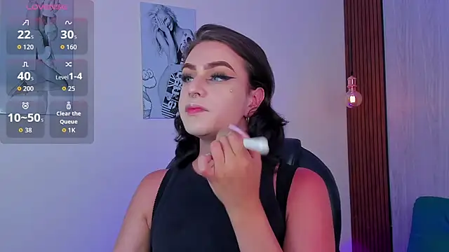 Snapshot of miah_connor chatting on October 27, 2025, 7:51 pm miah connor online show from October 27, 2025, 7:51 pm