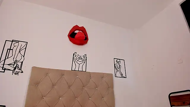 ari amisi online show from April 15, 2026, 5:42 pm