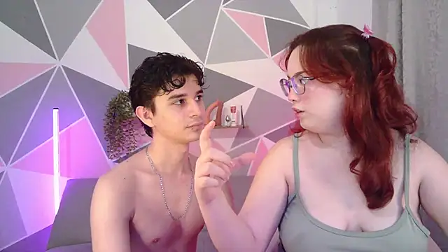 AndrewAnndCherry online show from March 10, 2026, 1:32 am