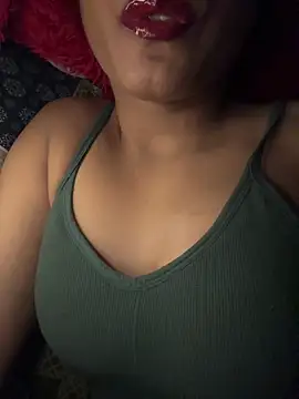 Hot Goldengirl online show from May 4, 2026, 7:54 pm