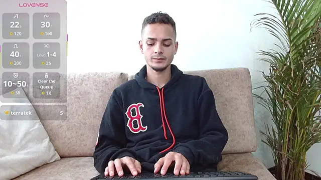 Jeffstyle18 online show from October 28, 2025, 3:36 pm